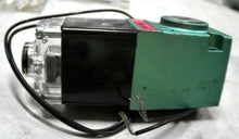 Load image into Gallery viewer, ASCO NUMATICS 11SAD4000 SOLENOID VALVE W/ 227-833B SOLENOID COIL .090A *FR SHIP*