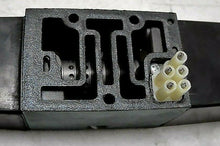 Load image into Gallery viewer, ASCO NUMATICS 152SS400M000061 / 225-372B SOLENOID VALVE / COIL *FREE SHIPPING*