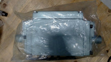 Load image into Gallery viewer, NUMATICS 33JDR40 AIR PILOT VALVE PNEUMATICS CONTROL -FREE SHIPPING