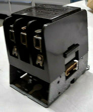 Load image into Gallery viewer, HONEYWELL TRADELINE R8214 G 1157 CONTACTOR LESS COIL 40A 3P -FREE SHIPPING