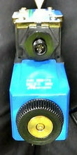 Load image into Gallery viewer, VICKERS DG4V-3S-2N-M-FPM4WL-H5-60-EN623 SOLENOID VALVE *FREE SHIPPING*