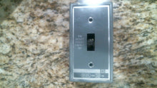 Load image into Gallery viewer, GENERAL ELECTRIC CR101H1 MANUAL STARTER 1HP 1-PHASE, 115/230V -FREE SHIPPING