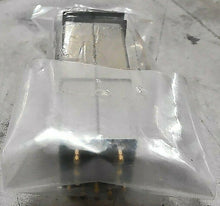 Load image into Gallery viewer, KORRY ELECTRONICS 419-719-6641-002 PUSH BUTTON CIRCUIT BREAKER SWITCH SWEEP *FS*