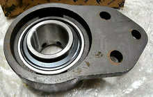 Load image into Gallery viewer, IPTCI UCFB 207 22 (1 3/8" BORE) 3- BOLT FLANGE BRACKET / BLOCK SET SCREW *FRSHIP