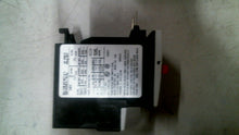Load image into Gallery viewer, SIEMENS 3RU1116-1BB0 OVERLOAD RELAY 690V 1.4-2.0A -FREE SHIPPING
