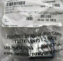 Load image into Gallery viewer, HONEYWELL MICROSWITCH MS27724-1 104TL1-12 (MS27724) SEALED OI/TOGGLE SWITCH *FS*