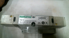 Load image into Gallery viewer, NUMATICS 122BB400K000030 SOLENOID VALUE 150PISG-AIR 110-220V .04A -FREE SHIPPING