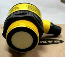 Load image into Gallery viewer, BANNER ENGINEERING T30UXUCQ8 RT ANGLE ULTRASONIC SENSOR 4PIN QDC ANALOG *FRSHIP*