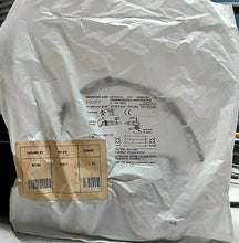 Load image into Gallery viewer, IFM EFECTOR VDOAH040MSS0001H04STGH040MSS CONNECTOR CABLE 1M EVC017 -FREE SHIP