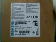Load image into Gallery viewer, SIEMENS 3RU1936-3AA01 TERMINAL SUPPORT KIT -FREE SHIPPING