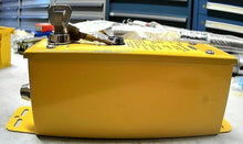 Load image into Gallery viewer, BANNER ENGINEERING EZAC-R11-QE8 73761-EZAC INTERFACE IP65 METAL BOX 2NO/1NC *FS*
