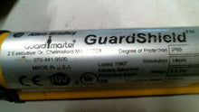 Load image into Gallery viewer, ALLEN BRADLEY R4J0640YD GUARDMASTER GUARDSHIELD LIGHT CURTAIN -FREE SHIPPING