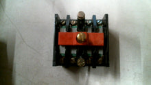Load image into Gallery viewer, ALLEN BRADLEY 700-PB40 AUXILIARY CONTACT SECOND DECK SER.A 10A 4P -FREE SHIPPING