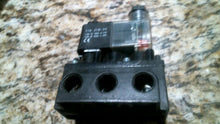 Load image into Gallery viewer, ARO INGERSOLL RAND A212SS-120-A B0226 SOLENOID CONTROL VALUE -FREE SHIPPING
