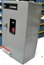 Load image into Gallery viewer, GE CR1062R3AAP2000 SER A MANUAL MOTOR STARTER NEMA M-0 3POLE 600VAC 2HP FREE SHP