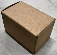 Load image into Gallery viewer, VERSA VALVES ESM-8302-66-H-A120 SELECTOR VALVE SST (C-316 SERIES) 120V 60HZ *FS*