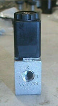 Load image into Gallery viewer, ARO/INGERSOLL RAND CAT33S-000-N CAT SER VALVE & NASS MAGNET 8-22 / TYPE 0537 *FS