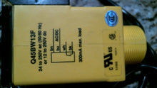 Load image into Gallery viewer, BANNER Q45BW13F SENSOR -FREE SHIPPING