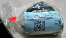 Load image into Gallery viewer, VERSA VALVES ESM-8302-66-H-A120 SELECTOR VALVE SST (C-316 SERIES) 120V 60HZ *FS*