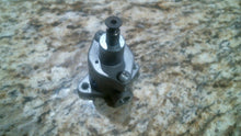 Load image into Gallery viewer, MEAD V-1 SINGLE ACTING AIR CLAMP 1" BORE 11/16" STROKE -FREE SHIPPING