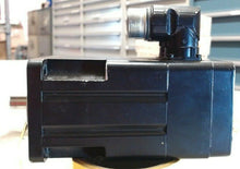 Load image into Gallery viewer, AB ROCKWELL MPL-B220T-VJ42AA SERA SERVO MOTOR KINETIX 400V 6000RPM SHAFT KEY *FS