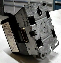 Load image into Gallery viewer, HONEYWELL TRADELINE R8214 G 1157 CONTACTOR LESS COIL 40A 3P -FREE SHIPPING