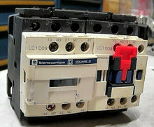 Load image into Gallery viewer, TELEMECANIQUE/SQUARE D/SCHNEIDER ELECTRIC 2-LC2D09G7 REVERSING CONTACTOR *FRSHIP