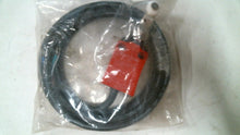 Load image into Gallery viewer, ALLEN BRADLEY 440P-ASLS11C GUARD MASTER LIMIT SWITCH 250V 2A -FREE SHIPPING
