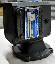 Load image into Gallery viewer, ALTRA BOSTON GEAR F710-30-B4-J WORM GEAR SPEED REDUCER 0.15HP 30:1 *FREE SHIP*