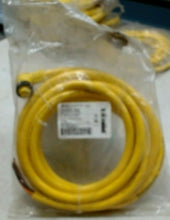 Load image into Gallery viewer, MOLEX WOODHEAD 1300061353 / 105001A01F120 CABLE ASS'Y 12' 16/5 AWG PVC *FREESHIP