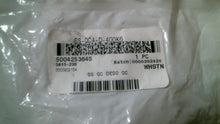 Load image into Gallery viewer, SWAGELOK SS-QC4-D-400K6 WHITE KEY QUICK DISCONNECT STEM VALVE 1/4" TUBE-FREESHIP