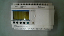 Load image into Gallery viewer, SCHNEIDER ELECTRIC SR3 B261BD LOGIC RELAY ANALOG 24VDC 6.2W 8A 240VAC -FREE SHIP