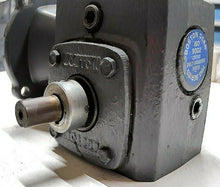 Load image into Gallery viewer, ALTRA BOSTON GEAR F710-30-B4-J WORM GEAR SPEED REDUCER 0.15HP 30:1 *FREE SHIP*
