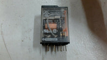 Load image into Gallery viewer, SCHNEIDER ELECTRIC RXM2AB1BD RELAYS 24VDC 8 PINS LOT/9 -FREE SHIPPING