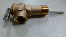 Load image into Gallery viewer, CASH ACME NCLX-5L AUTO RESET PRESSURE TEMP RELIEF VALVE 3/4" 150PSI -FREE SHIP