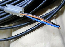 Load image into Gallery viewer, PHOENIX CONTACT E221474 CONNECTOR CABLE 50' 300V AC/DC 4A 1696088 *FREE SHIP*