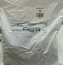 Load image into Gallery viewer, ALLEN BRADLEY 800T-XD1 CONTACT BLOCK 1 NO ONLY SER.D 600V LOT/10 -FREE SHIPPING