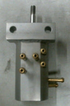 Load image into Gallery viewer, EVINRUDE JOHNSON 393808 (0393808) MANIFOLD DRAIN VALUE -FREE SHIPPING