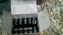Load image into Gallery viewer, BUSSMANN BC6031PQ BUSS TRON FUSE BLOCKS - FREE SHIPPING