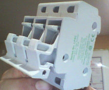 Load image into Gallery viewer, Littelfuse LPSC003 Class CC POWR-SAFE Dead Front Fuse Holder 3 pole free shippin