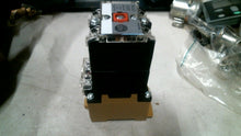 Load image into Gallery viewer, ALLEN BRADLEY 700-P800A1 CONTROL RELAY SER.E 120V 10A 8P -FREE SHIPPING