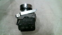 Load image into Gallery viewer, SCHNEIDER ELECTRIC ZBE-101 CONTACT BLOCK W/GREEN ILLUM. PUSHBUTTON -FREE SHIP