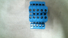 Load image into Gallery viewer, ALLEN BRADLEY 1492-WD4 BLUE TERMINAL BLOCKS 300V LOT/5 -FREE SHIPPING
