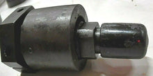 Load image into Gallery viewer, MEAD DMA-750 COUPLER SELF-ALIGNING ROD COUPLER 3/4-16 *FREE SHIPPING*
