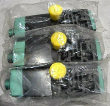 Load image into Gallery viewer, ASCO NUMATICS 152SA400K000030 SOLENOID VALVE 228-690B COIL ASSY 1/4" PORT SZ *FS
