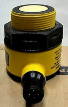 Load image into Gallery viewer, BANNER ENGINEERING T30UXUCQ8 RT ANGLE ULTRASONIC SENSOR 4PIN QDC ANALOG *FRSHIP*