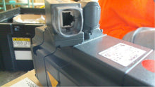 Load image into Gallery viewer, SIEMENS 1FK7042-5AF71-1DG3 SIMOTICS S SYNCHRONOUS SERVOMOTOR 1FK7 free shipping