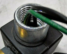 Load image into Gallery viewer, PARKER SCHRADER BELLOWS 12F23C2148ACF4C01 0.75" NC COMPLETE 2WAY SOL VALVE *FS*