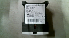 Load image into Gallery viewer, SIEMENS 3RH1140-1BB40 CONTACTOR RELAY 10A 690VAC 4P 24VDC 3RH2140-1BB40 REPLACES