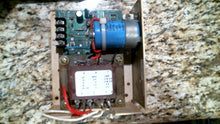 Load image into Gallery viewer, DELTRON W105B POWER SUPPLY 12 VDC 3.4 AMP -FREE SHIPPING